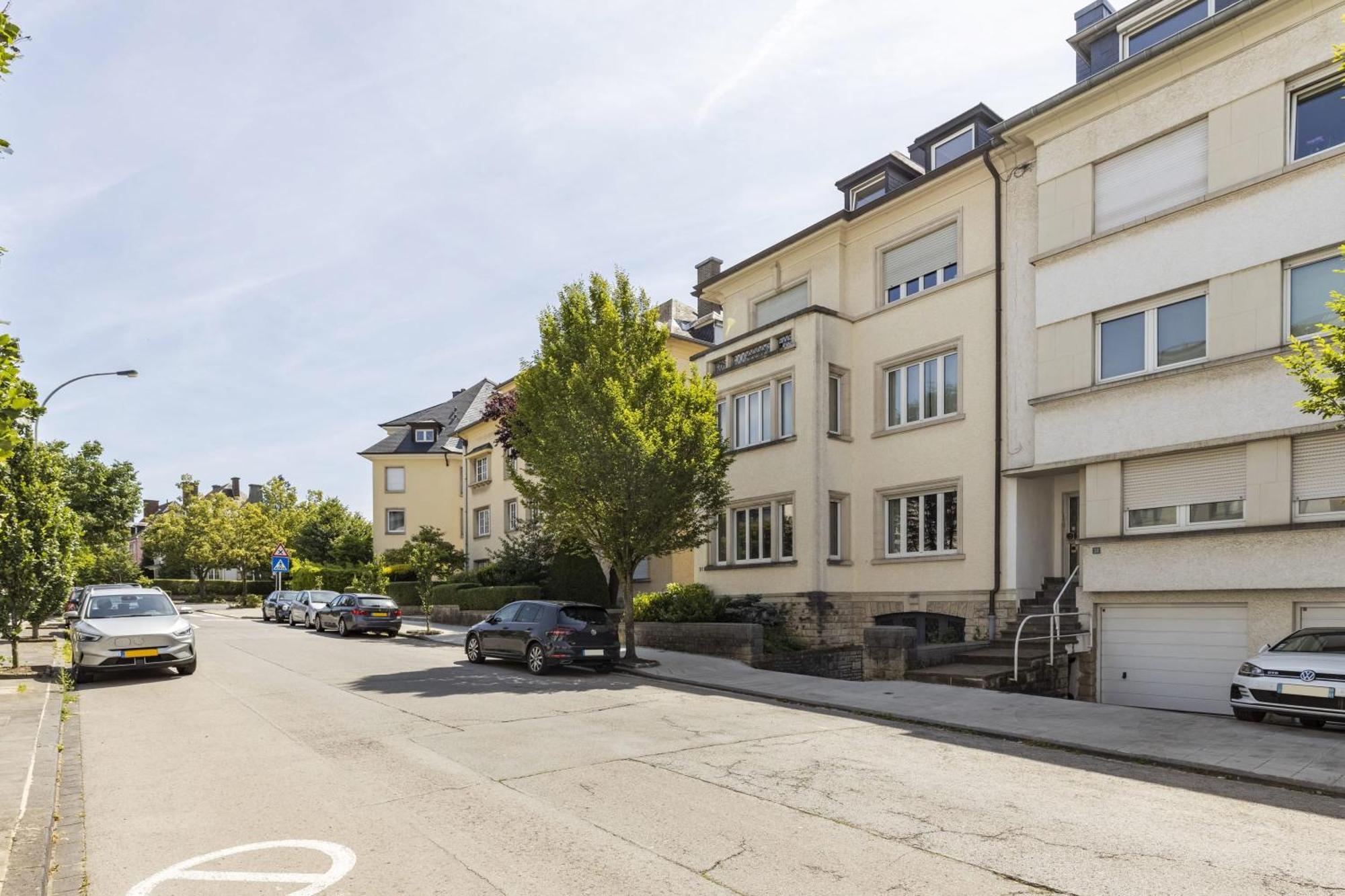דירות לוקסמבורג Stylish Ground-Floor Retreat In Bonnevoie מראה חיצוני תמונה